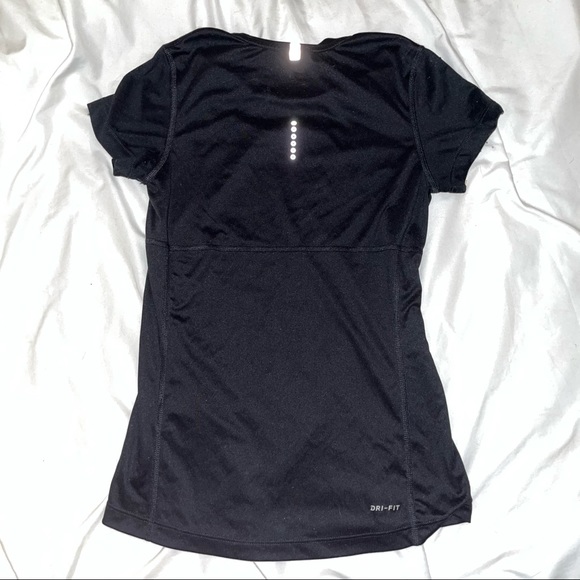 2 for $20 Nike dry fit black running shirt - Picture 4 of 5